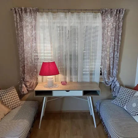 Apartman With Parking Space - 22633