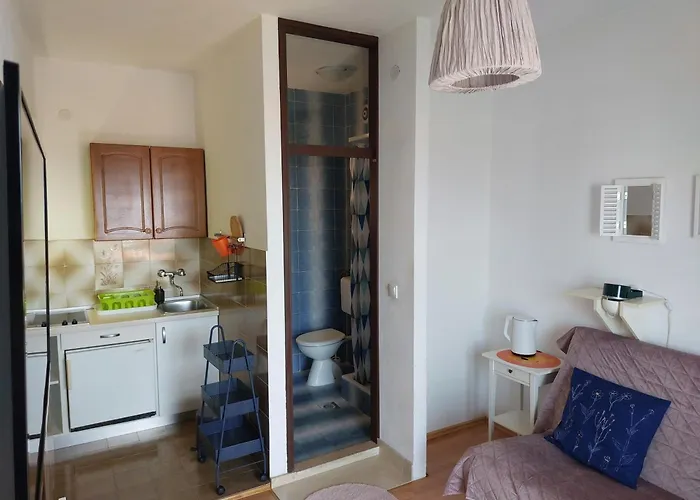 With Parking Space - 22633 Apartment *